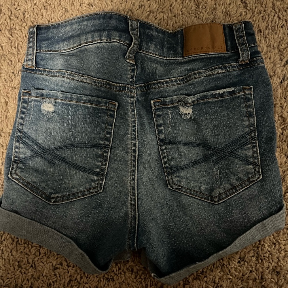 Aéropostale Jean shorts in good condition.